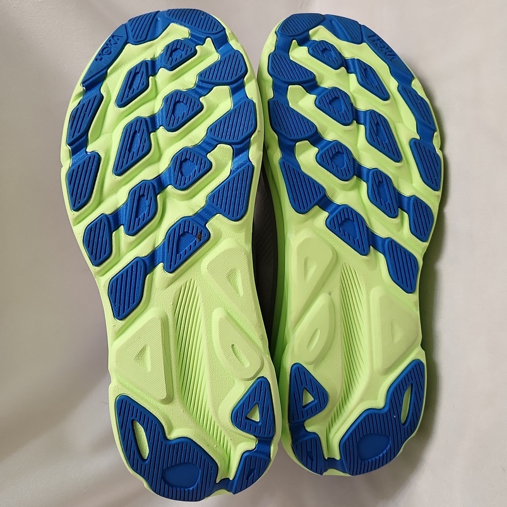 Hoka One One Clifton 9 Sneakers (M Size 9.5D) - Picture 12 of 14